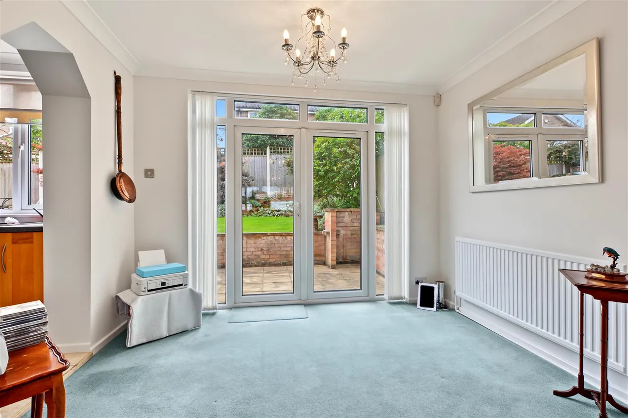 Woodbank Drive, Wollaton, NG8, photo 3