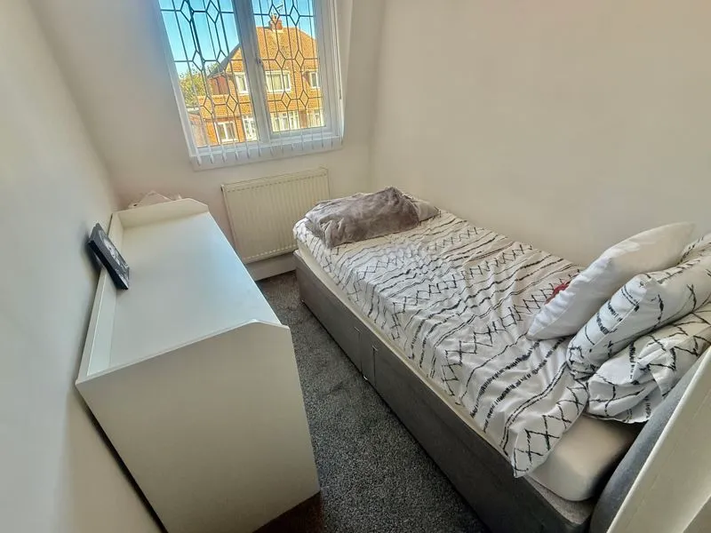 Hollydale Road, Erdington, B24, photo 8