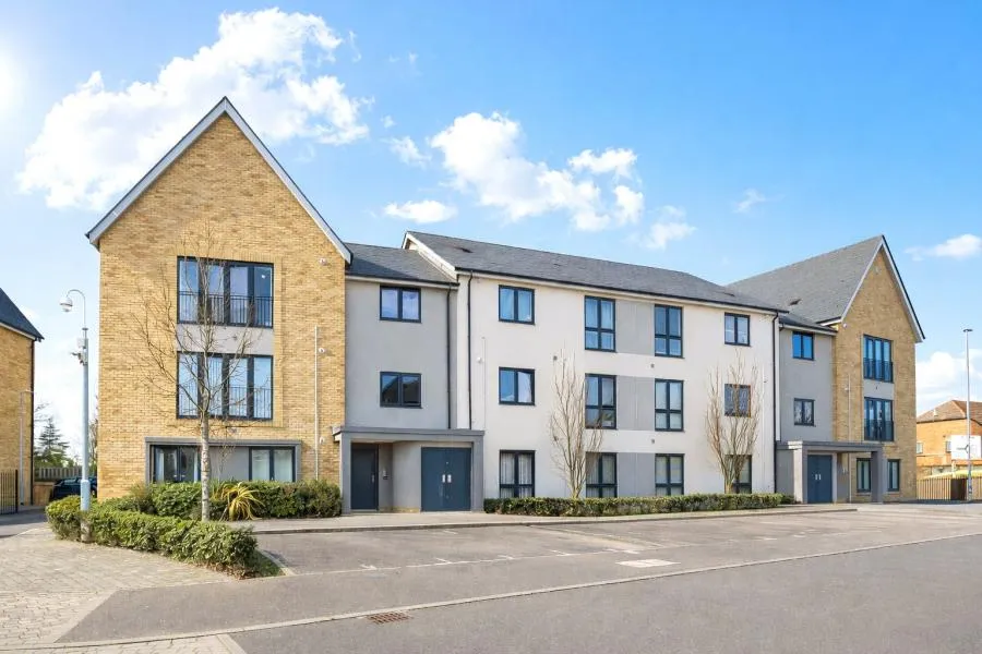2 bed flat for sale, Tidman Road, Reading, RG2
