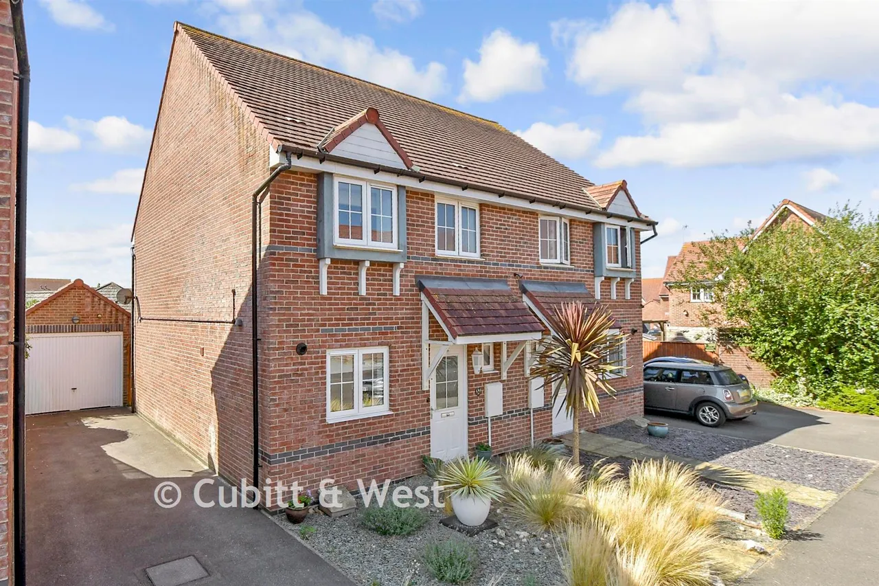 3 bed house for sale, Ockenden Road, Littlehampton, BN17