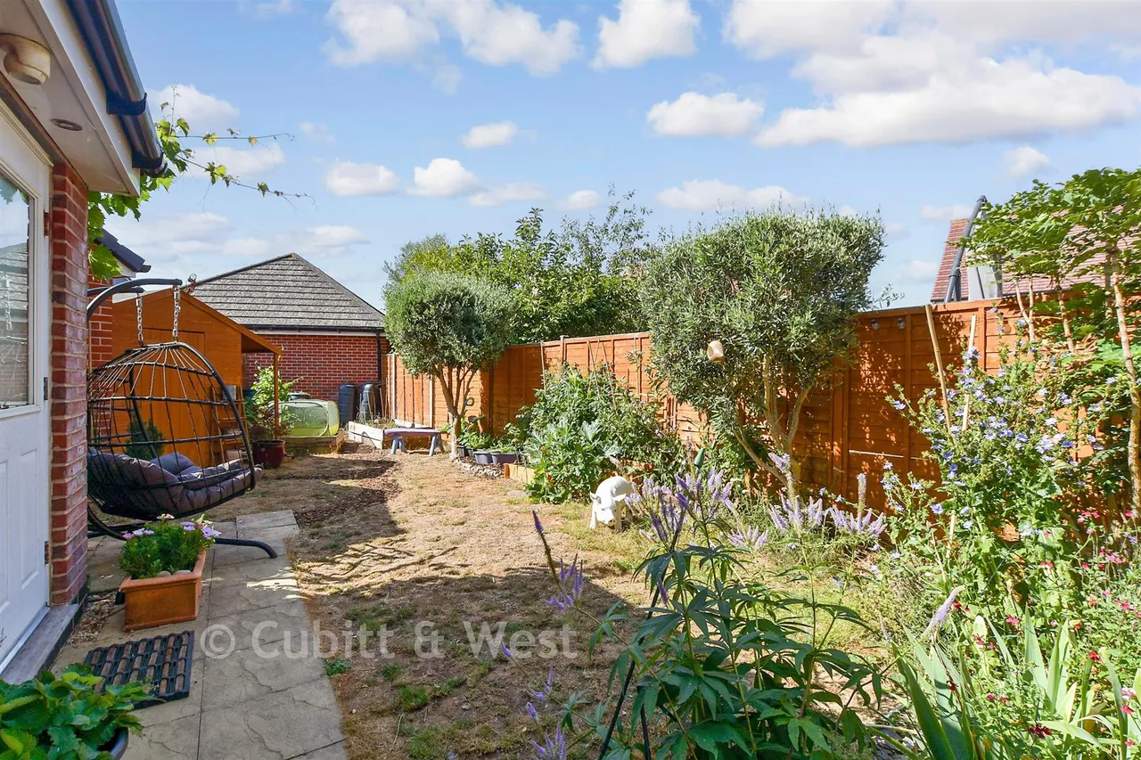 Ockenden Road, Littlehampton, BN17, photo 11