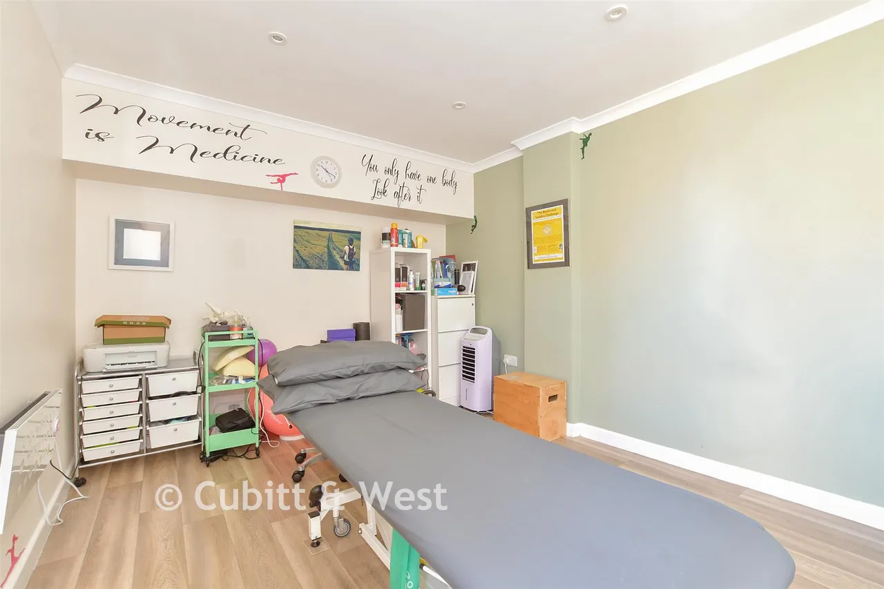 Ockenden Road, Littlehampton, BN17, photo 10