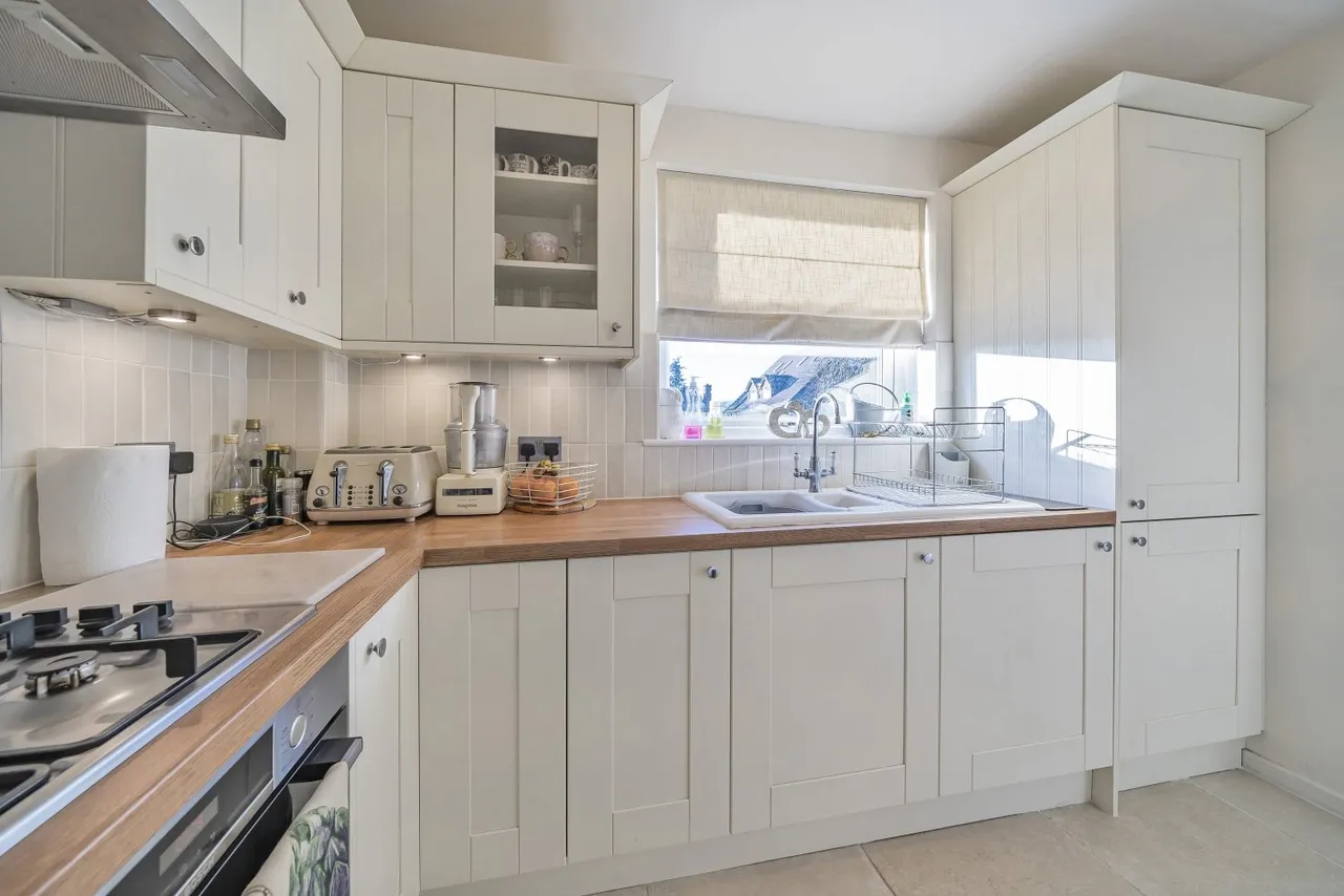 Court Downs Road, Beckenham, BR3, photo 12