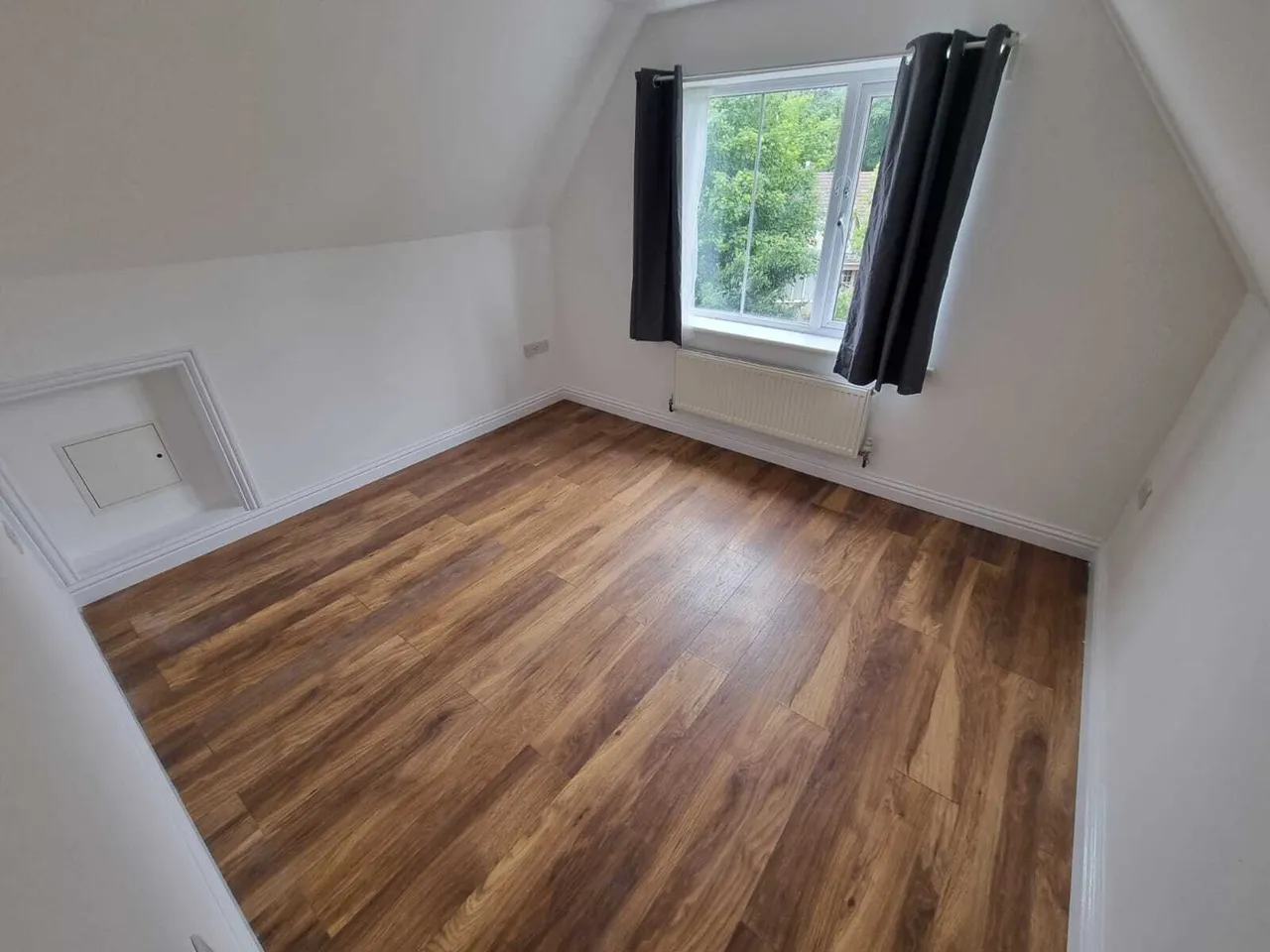 Hillside Avenue, Frindsbury, ME2, photo 3