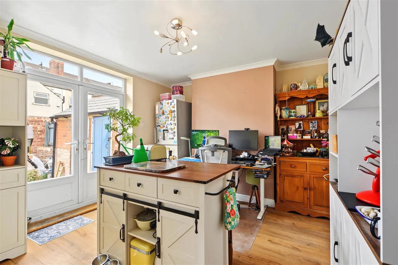 Manvers Street, Netherfield, NG4, photo 6