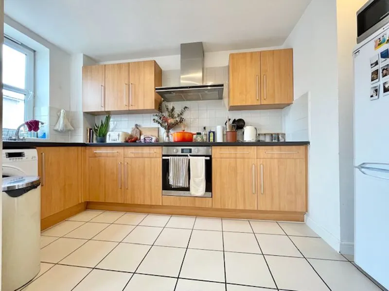Queensbridge Road, London E8 3LX, photo 2