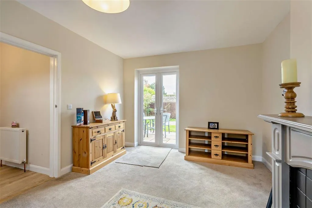 Elton Road, Wansford, PE8, photo 9