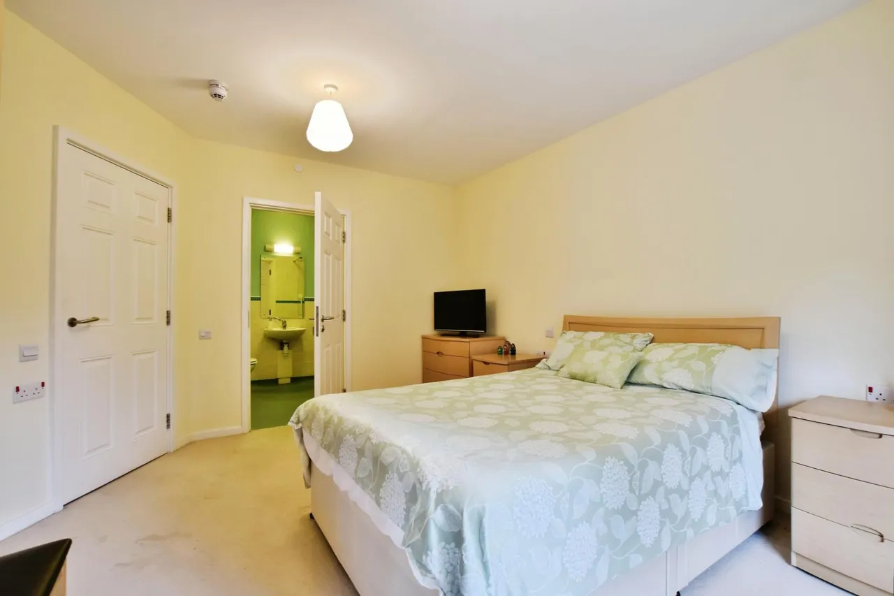 East Road, Middlewich, CW10, photo 13