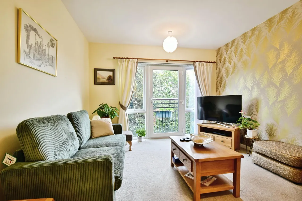 East Road, Middlewich, CW10, photo 3