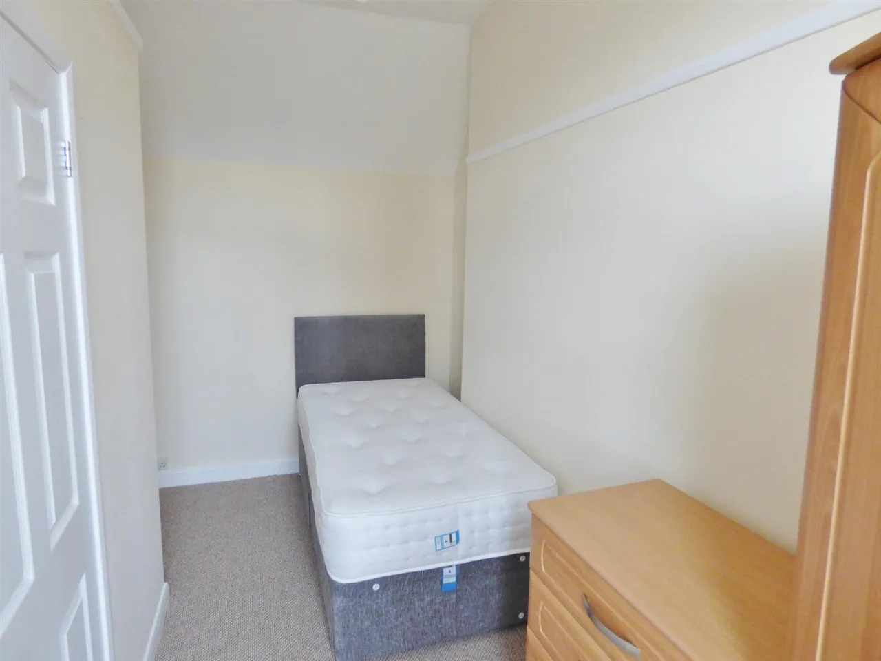 Selborne Place, Littlehampton, photo 6