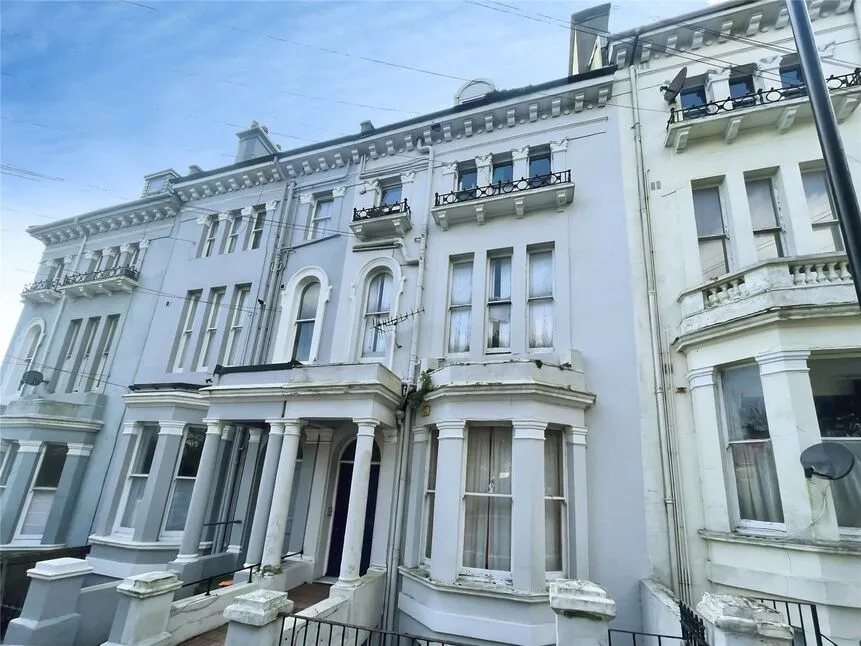 2 bed flat for sale — Magdalen Road, St. Leonards-on-Sea, East Sussex, TN37