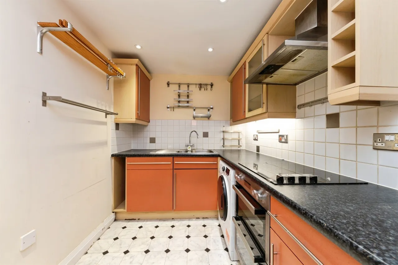 Newland Gardens, Hertford, photo 6