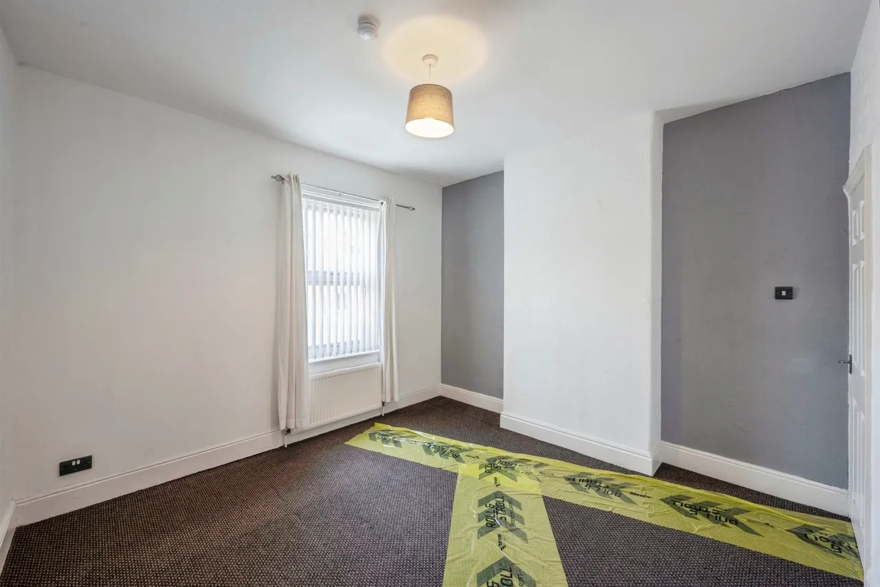 Victoria Road, Mexborough, photo 9