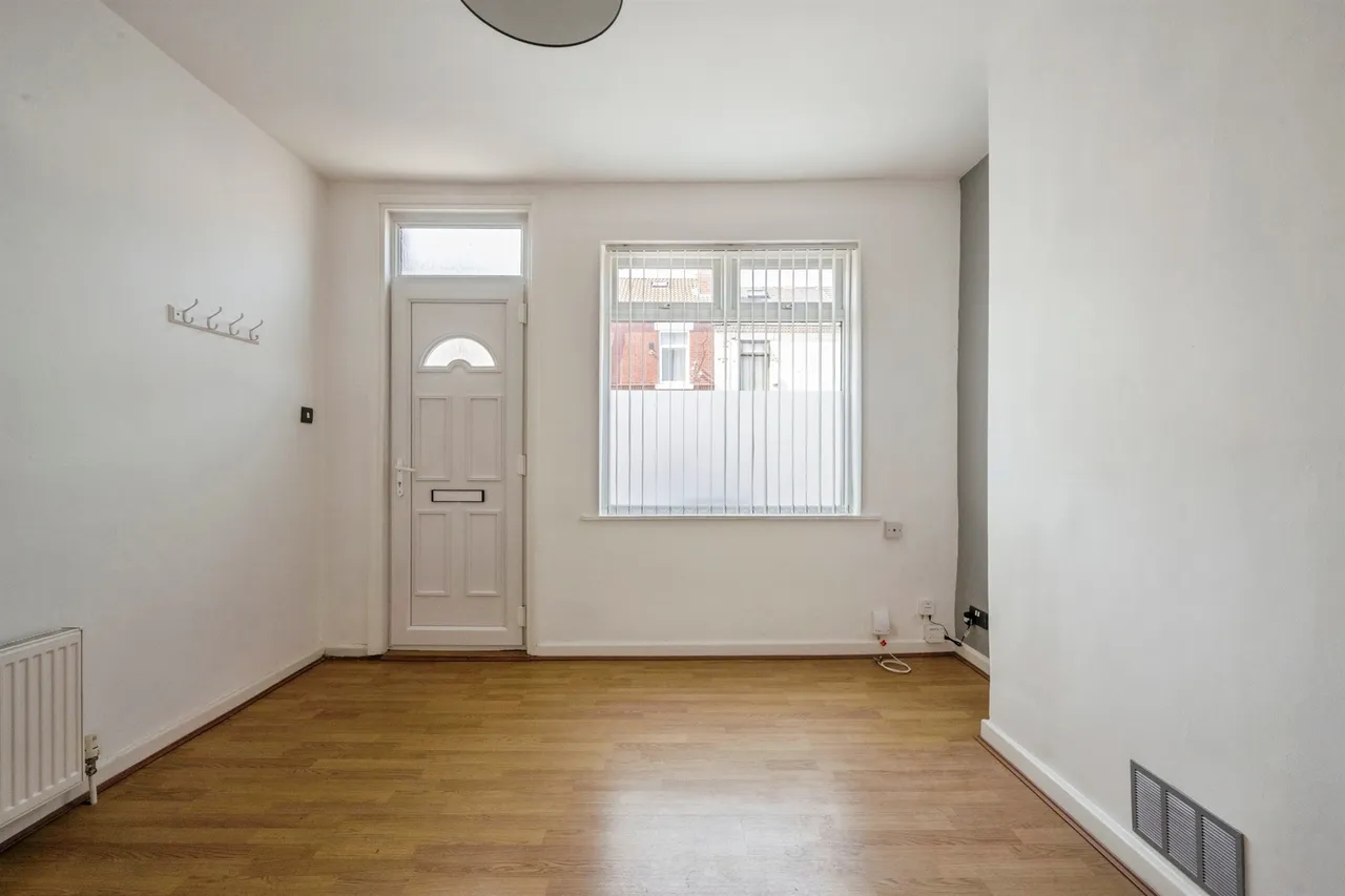 Victoria Road, Mexborough, photo 6