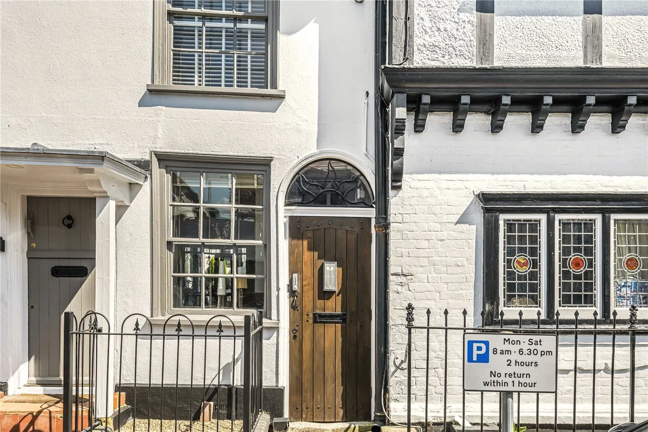High Street, Wargrave, RG10, photo 27