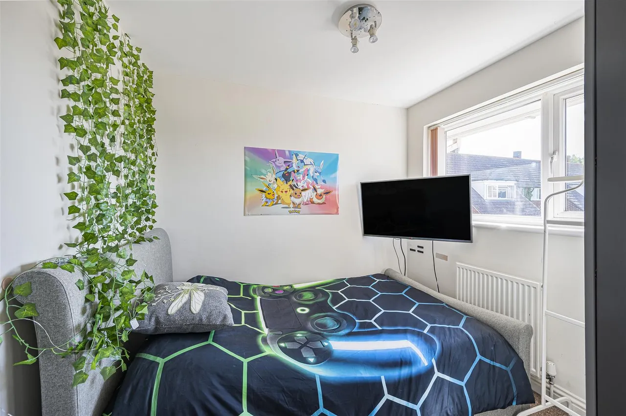 Bodiam Close, Seaford, photo 16