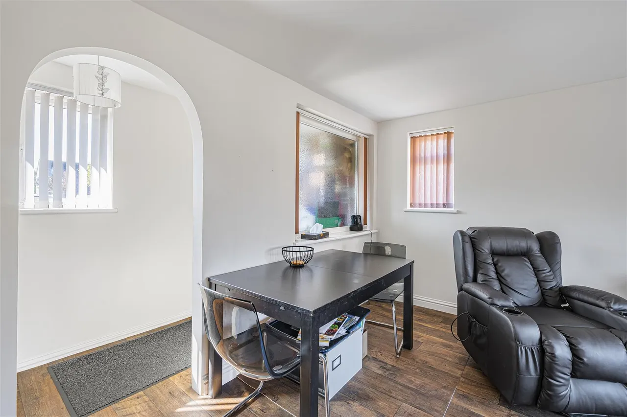 Bodiam Close, Seaford, photo 4