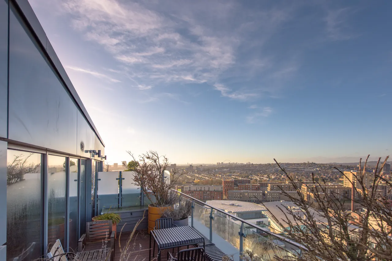 London, NW9, photo 20
