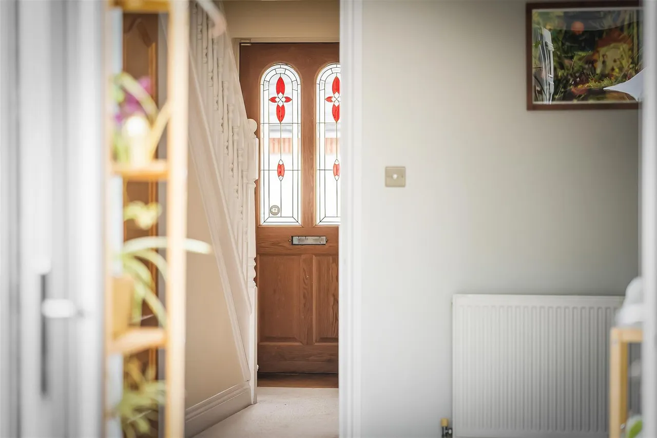 Highlands Road, Leatherhead, KT22, photo 6