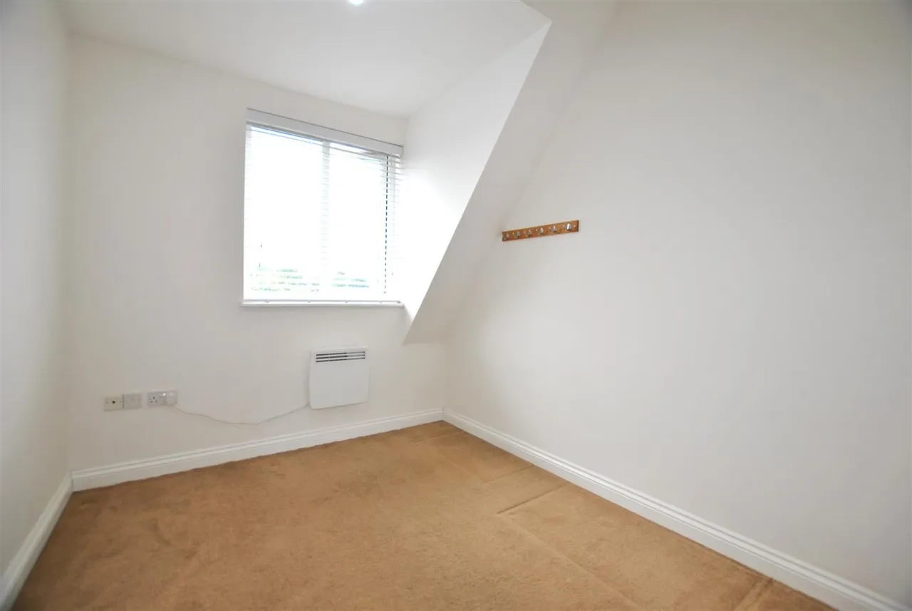 St Silas Court, Stockwood, BS14, photo 9