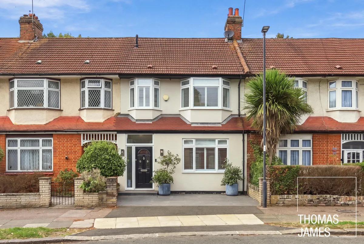 3 bed house for sale, London, N13