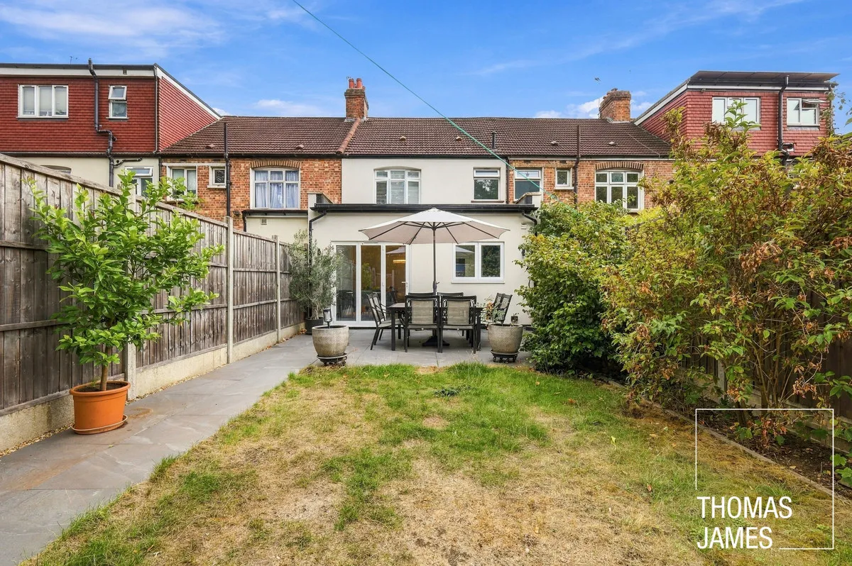 London, N13, photo 20