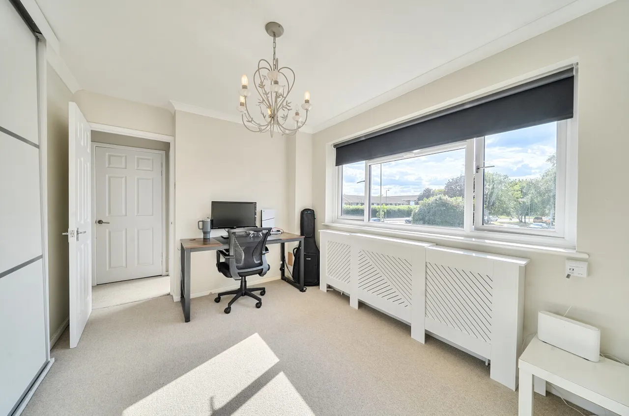 Prince Charles Crescent, Farnborough, Hampshire, GU14 8DQ, photo 12