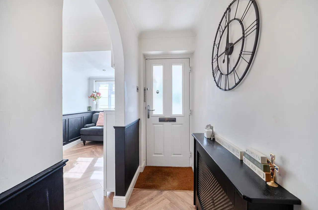 Prince Charles Crescent, Farnborough, Hampshire, GU14 8DQ, photo 5