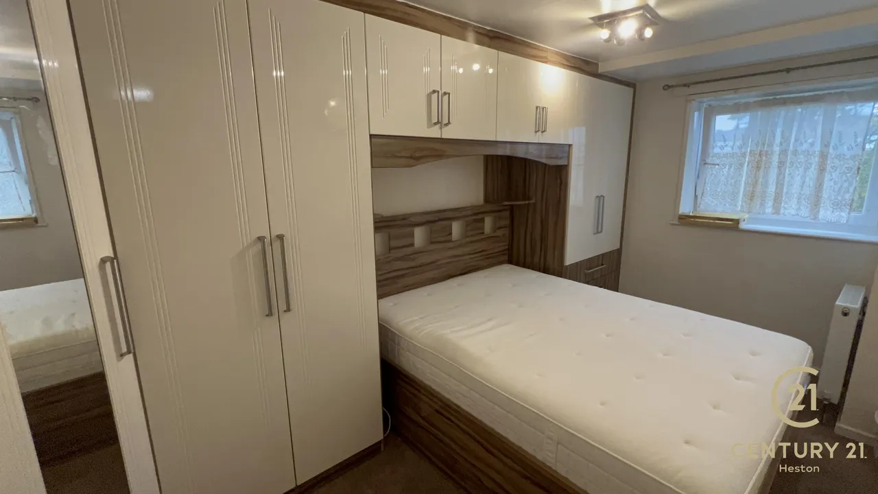 Edgar Road, Hounslow, TW4, photo 8