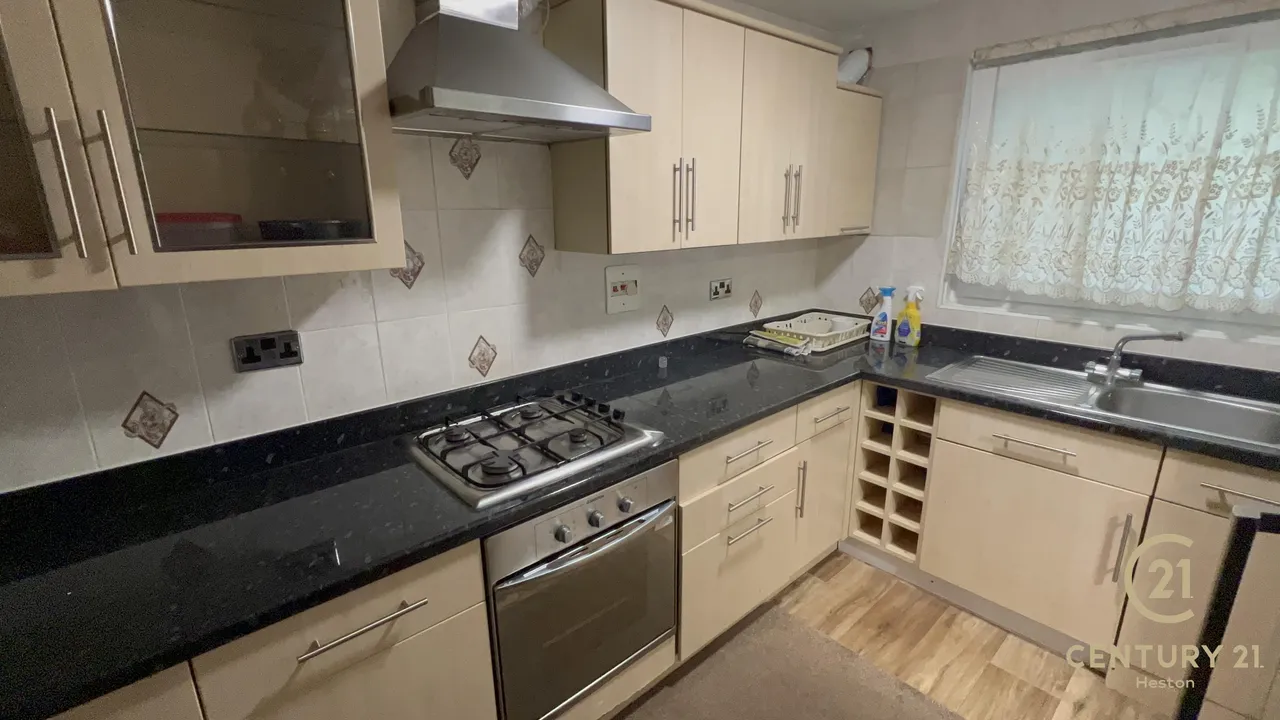 Edgar Road, Hounslow, TW4, photo 5
