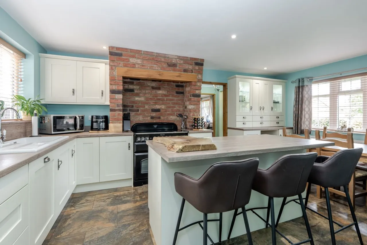 Station Road, Swineshead, PE20, photo 5