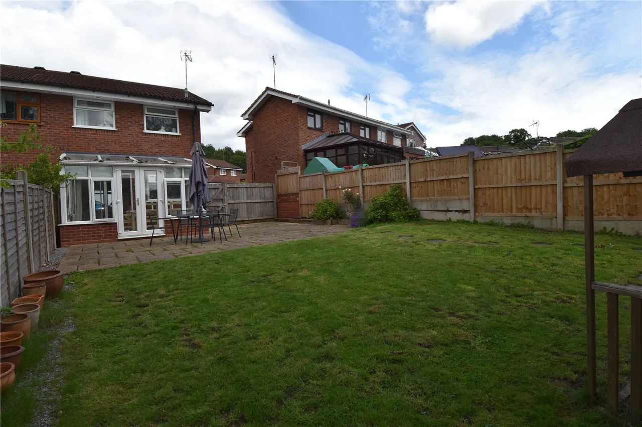 Bascote Close Webheath, Redditch, B97 5XF, photo 12