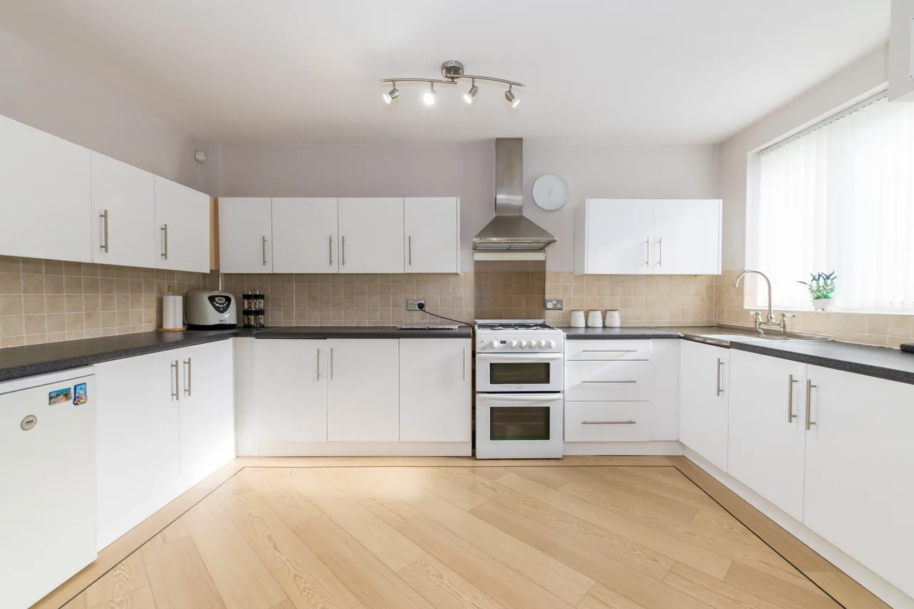 Ruskin Crescent, Abram, WN2, photo 2