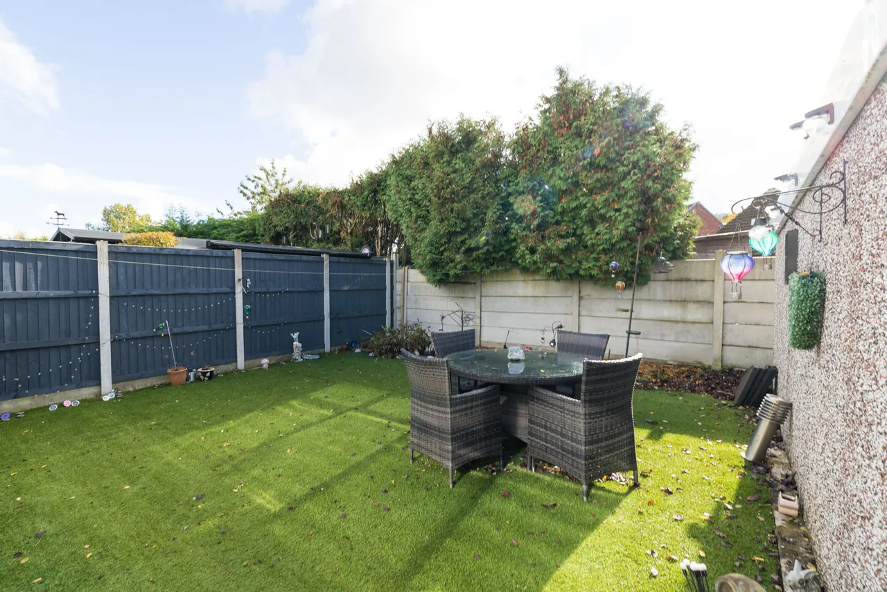 Ruskin Crescent, Abram, WN2, photo 14