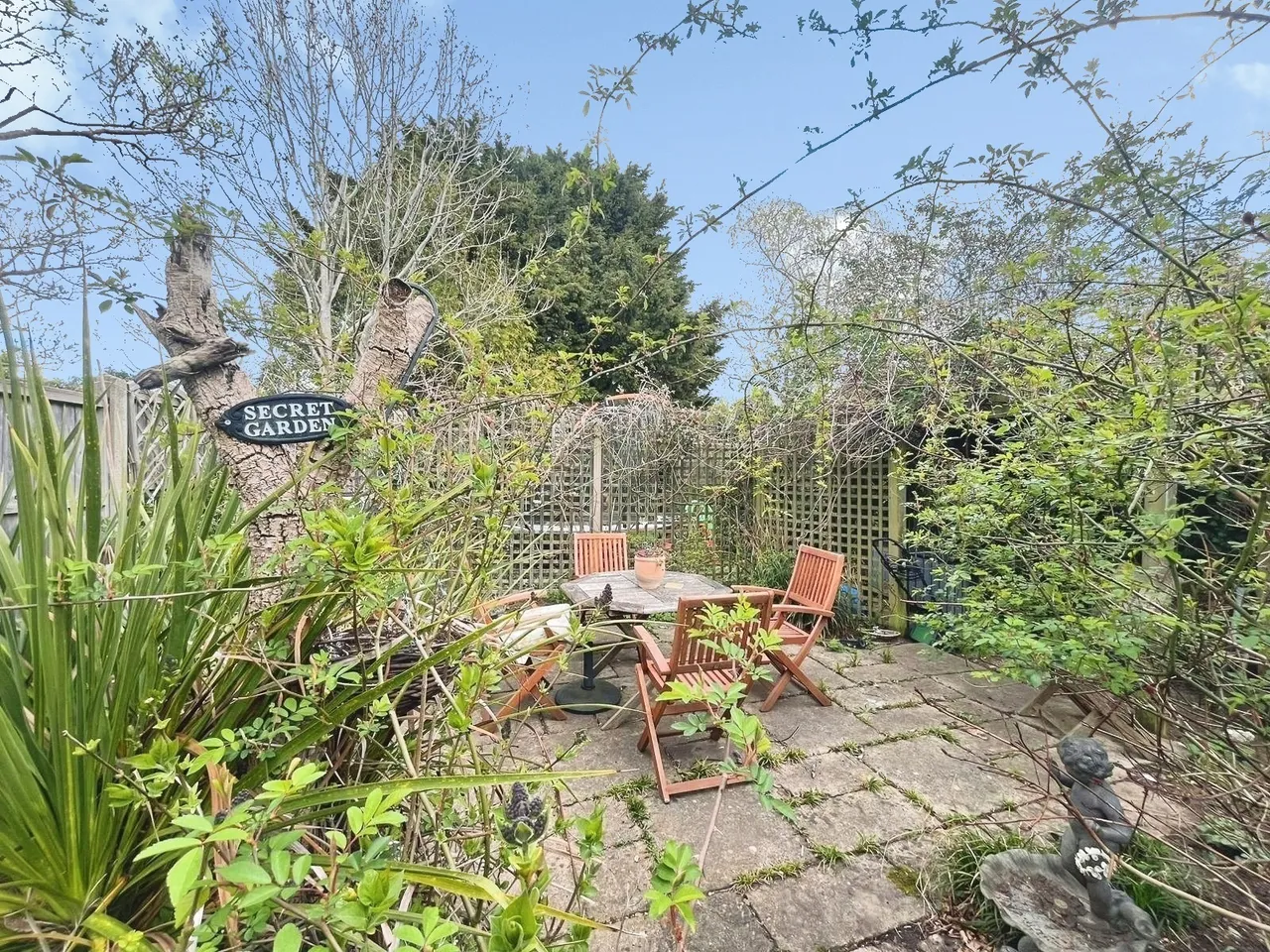 Weydon Hill Road, Farnham, GU9, photo 9
