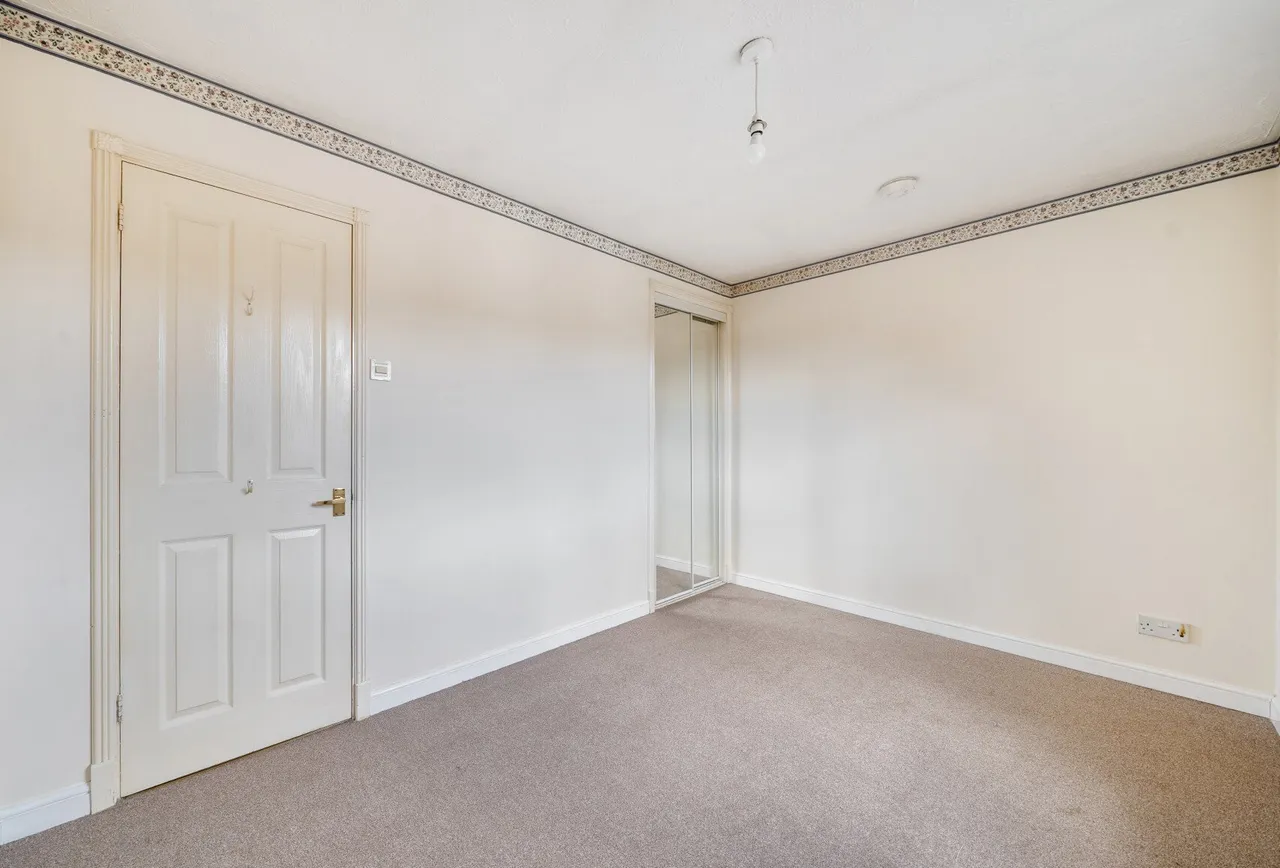 The Nurseries, Gloucestershire, Bishops Cleeve, GL52 8XB, photo 9
