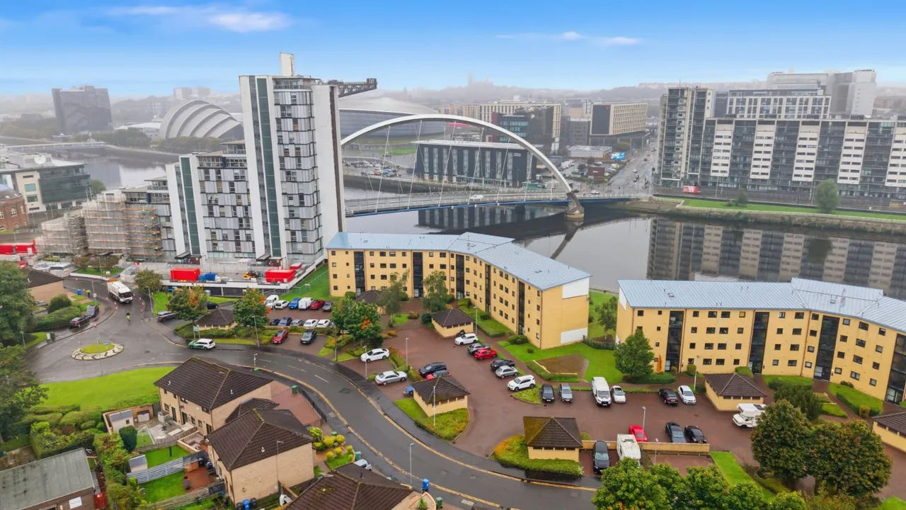 Mavisbank Gardens, Glasgow, G51, photo 16