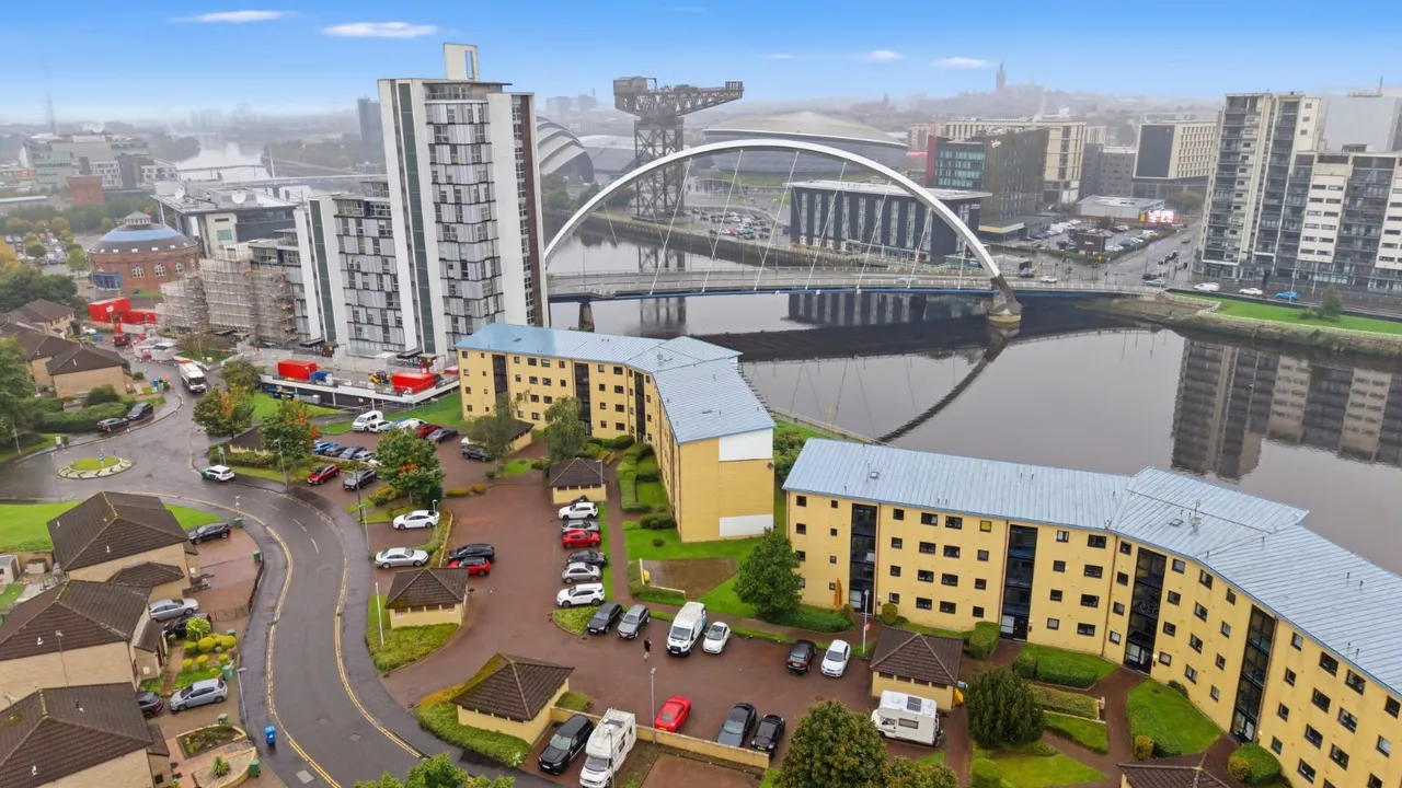 Mavisbank Gardens, Glasgow, G51, photo 15