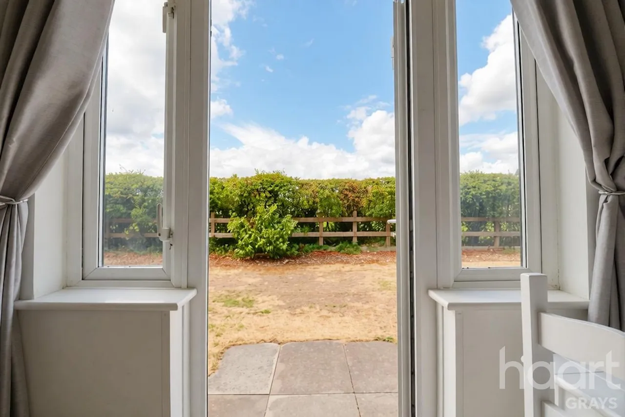 Brimfield Road, Purfleet, RM19, photo 13