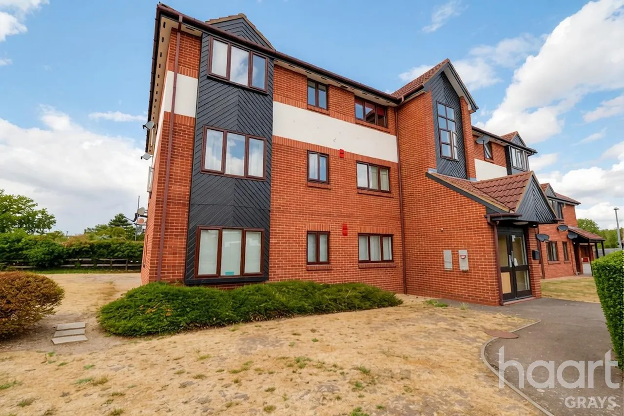 Brimfield Road, Purfleet, RM19, photo 14