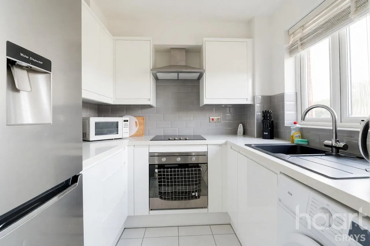Brimfield Road, Purfleet, RM19, photo 5