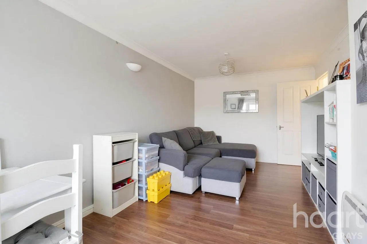 Brimfield Road, Purfleet, RM19, photo 3