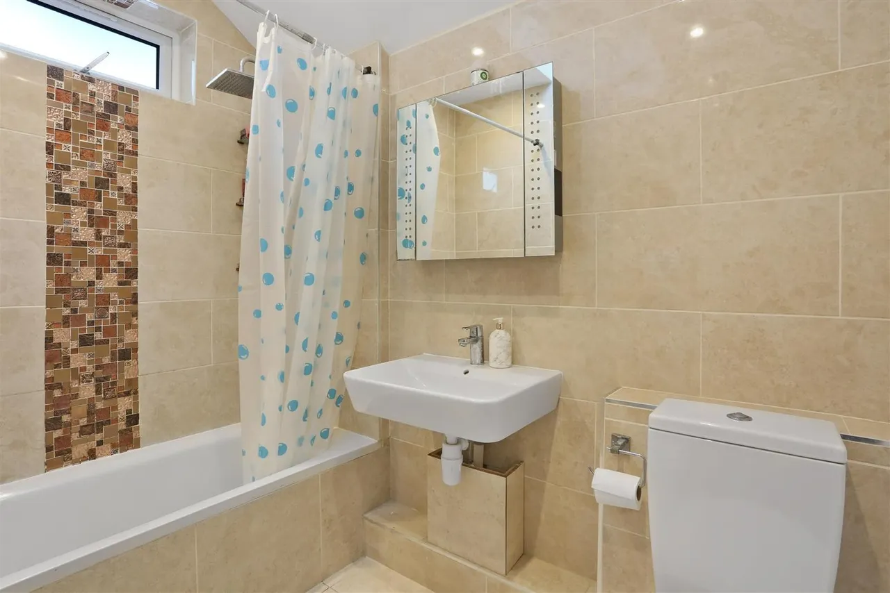 Clensham Lane, Sutton, Surrey, SM1 2ND, photo 10