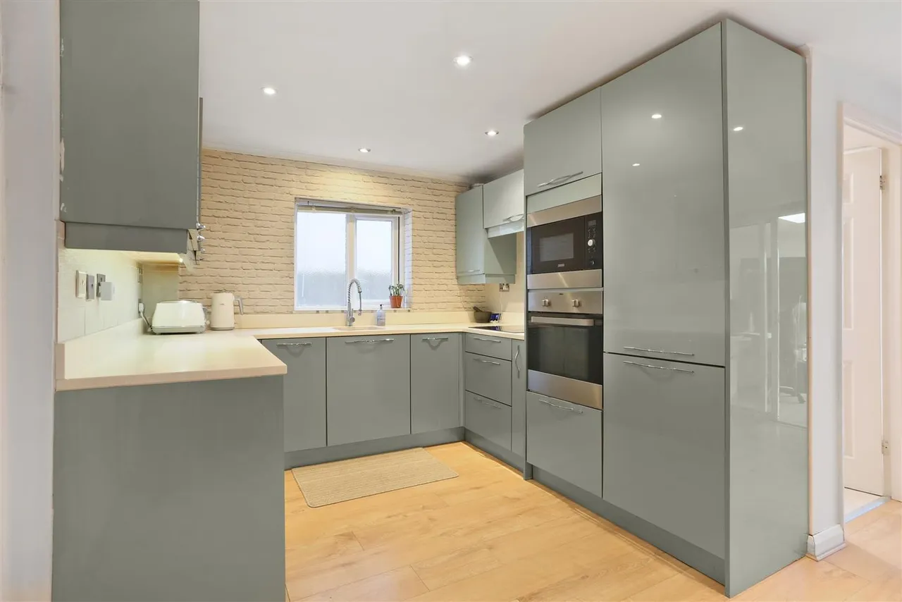 Clensham Lane, Sutton, Surrey, SM1 2ND, photo 6