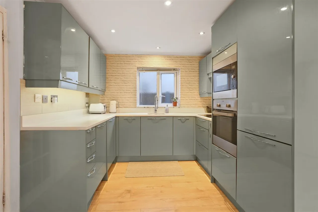 Clensham Lane, Sutton, Surrey, SM1 2ND, photo 5