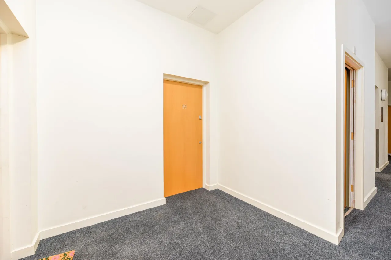 Branston Street, Birmingham, B18, photo 20