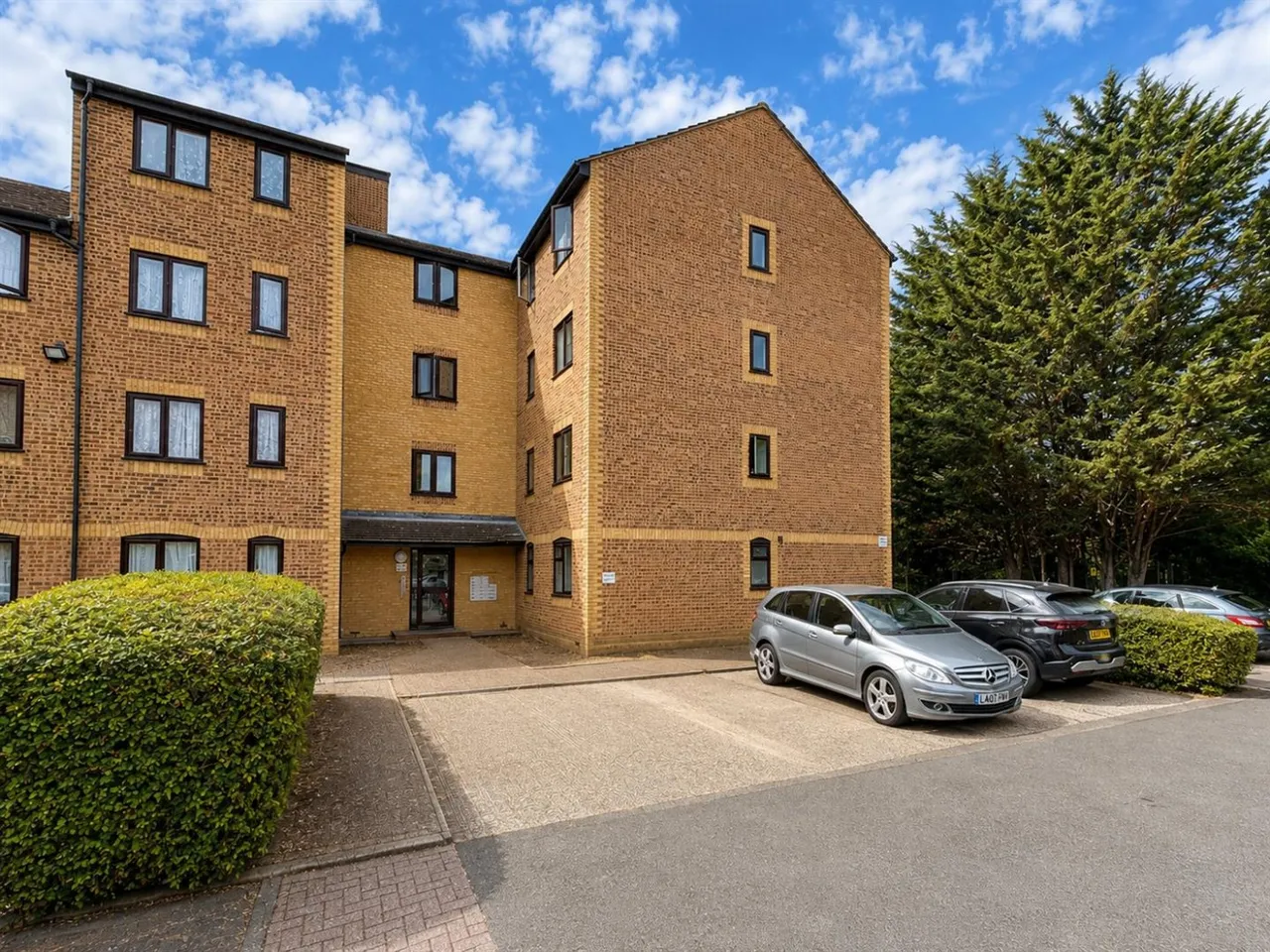 property for sale, Apartment For SaleBurket Close, Norwood Green, UB2