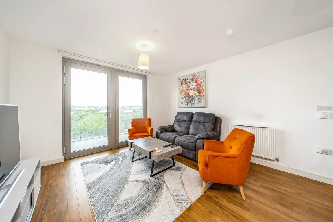 Booth Road, Riverside View, photo 2