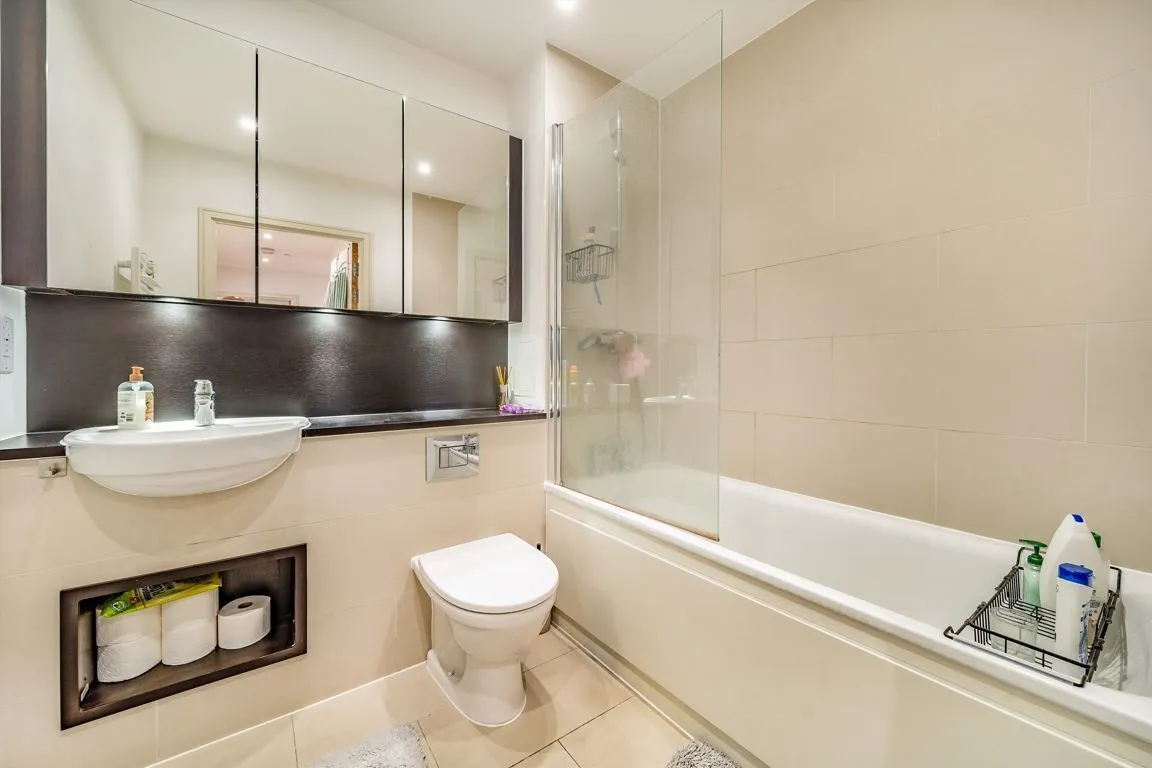 Booth Road, Riverside View, photo 7