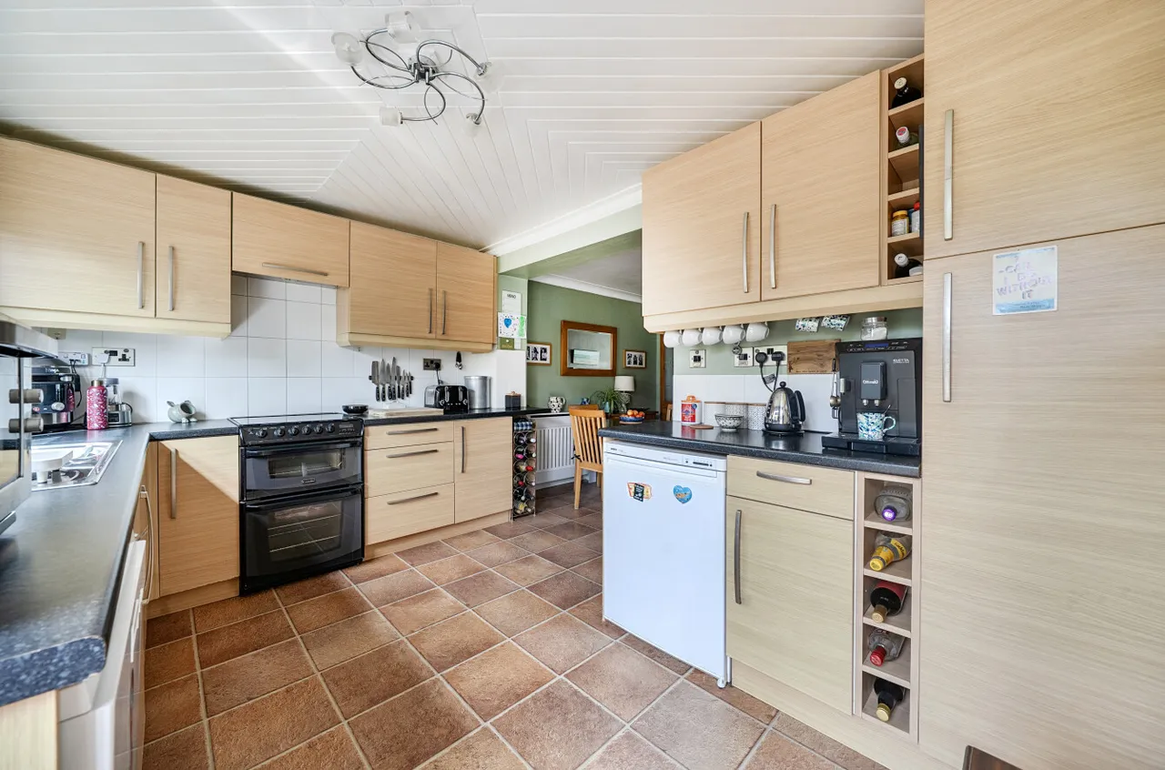 Wheatfield Lea, Cranbrook, TN17, photo 6